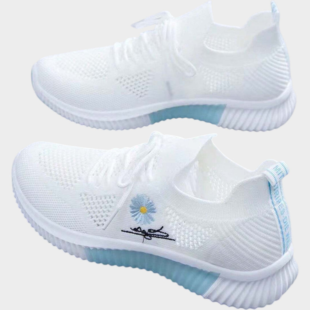 Daisy Breeze Lightweight Knit Sneakers