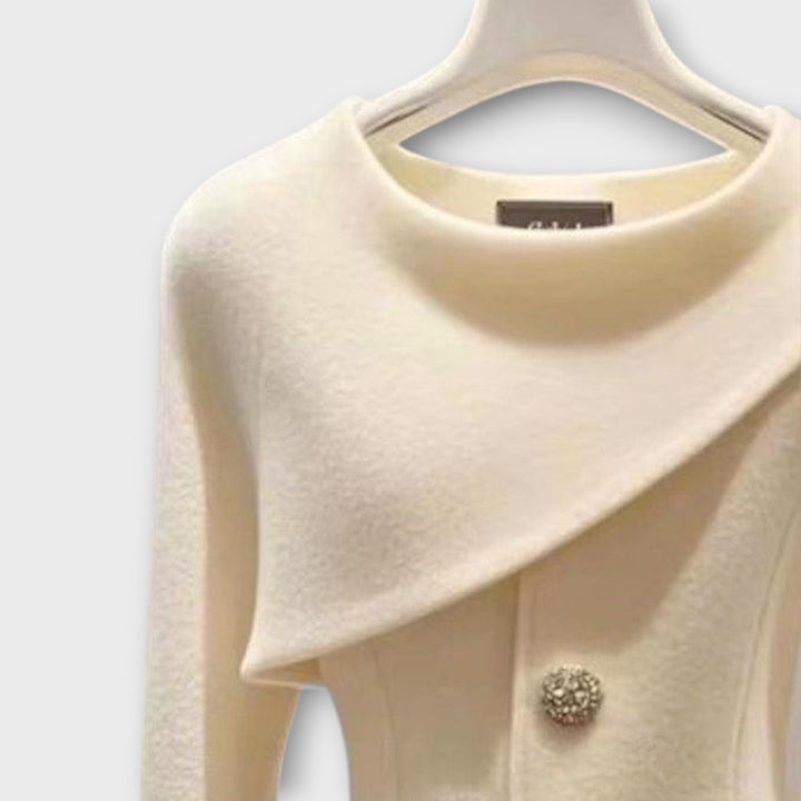 Asymmetric Buttoned Blazer