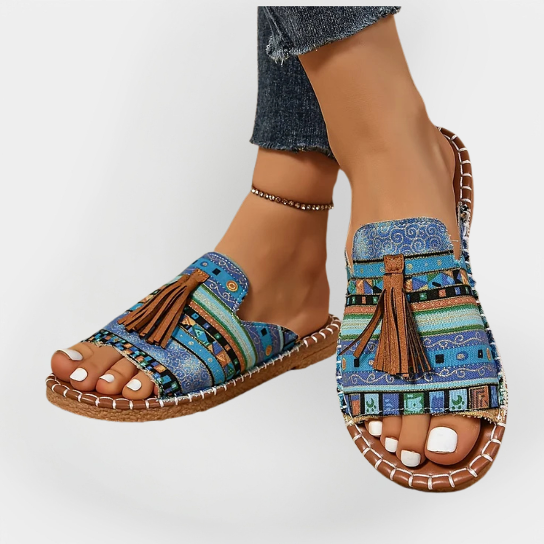 Handmade Impressive Sandals with Fringes