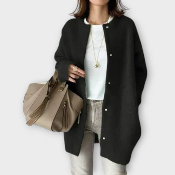 Lilly - Elegant Knitted Cardigan