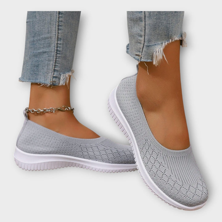 Knitted Ballerinas with Non-Slip Sole