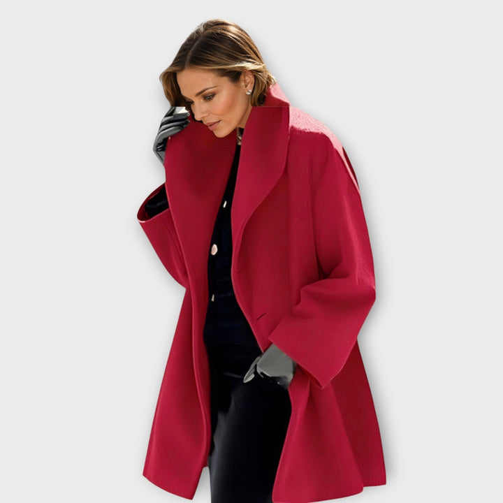 Elegant Wool Coat with Oversized Lapel
